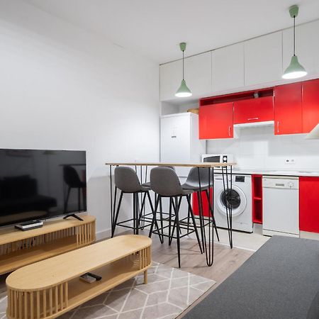 Apartamento En Chueca Para 4 Personas Alquiler Temporal Madrid Exterior foto